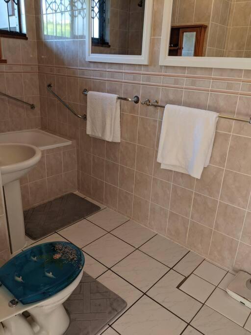 Apartment Capri24 - Modern Overlooking The Sea Amanzimtoti