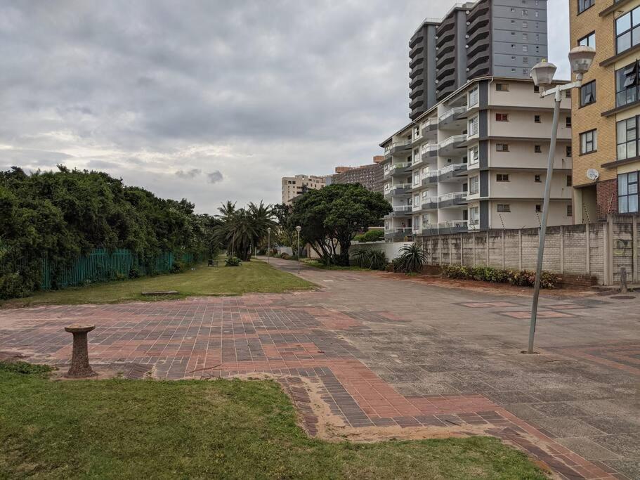 Capri24 - Modern Overlooking The Sea Amanzimtoti