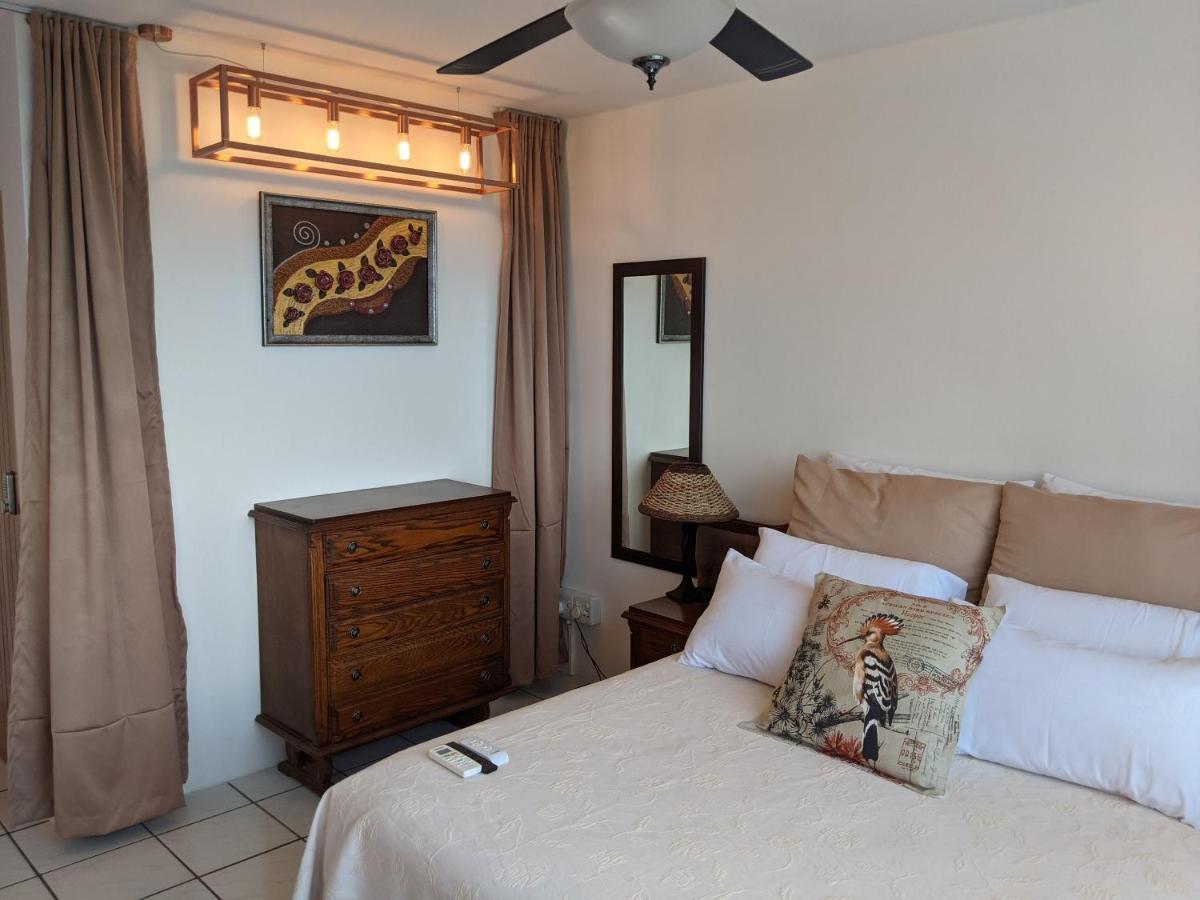 Capri24 - Modern Overlooking The Sea * Amanzimtoti